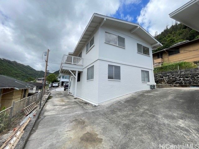 1565 Moani Street, Honolulu, HI 96819