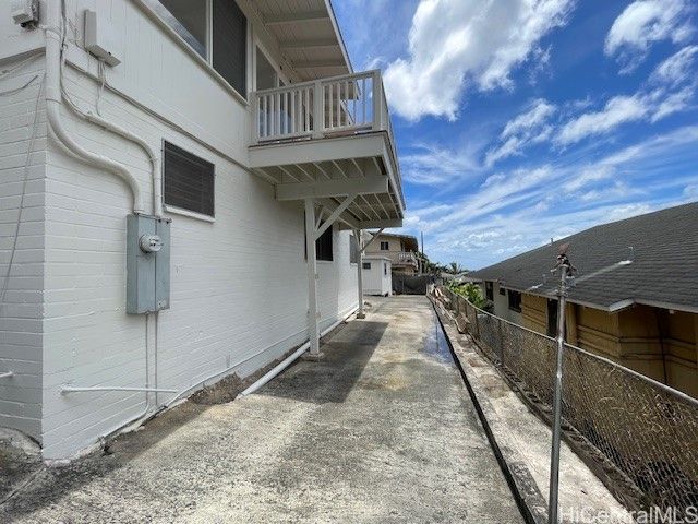 1565 Moani Street, Honolulu, HI 96819