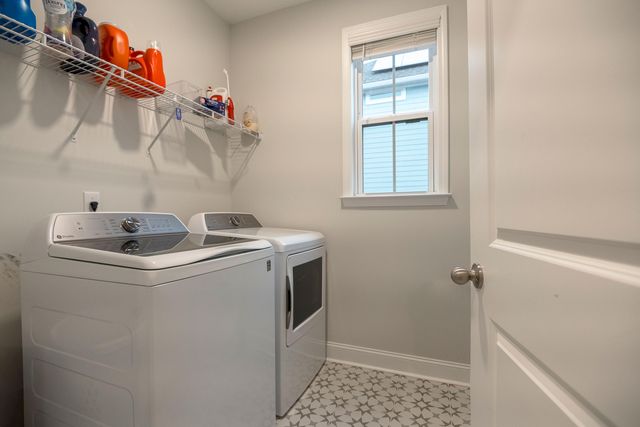 122 Abbey Terrace Road, Moncks Corner, SC 29461