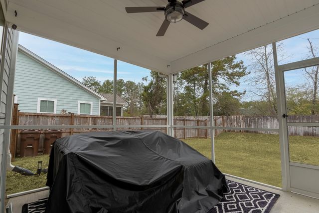 122 Abbey Terrace Road, Moncks Corner, SC 29461