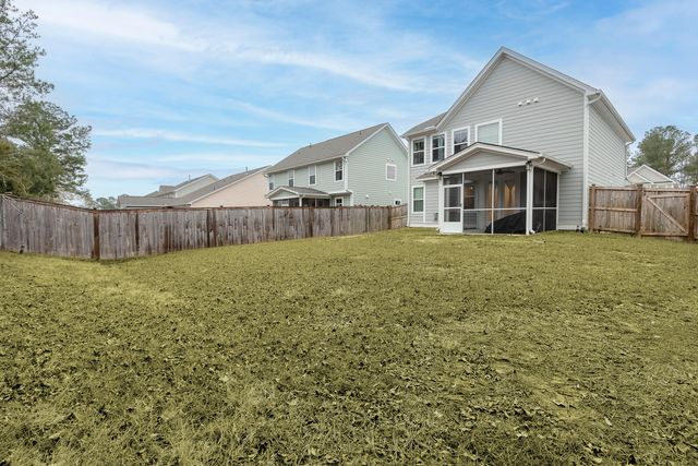 122 Abbey Terrace Road, Moncks Corner, SC 29461