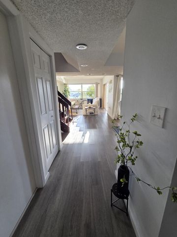 3271 NW 44th Street 5, Oakland Park, FL 33309