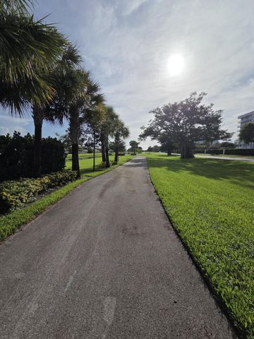 3271 NW 44th Street 5, Oakland Park, FL 33309