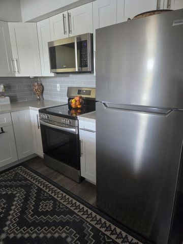 3271 NW 44th Street 5, Oakland Park, FL 33309