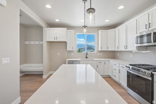 4246 W BERGEN LN, Lehi, UT 84048