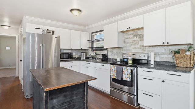 2200 Ozark Street, Cabool, MO 65689