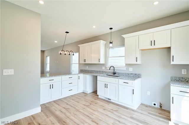 1606 337th Street, Eastlake, OH 44095