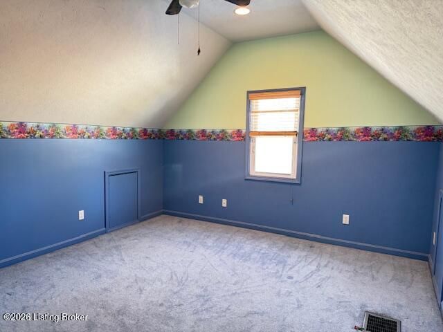 4617 Kiefer Rd, Louisville, KY 40216