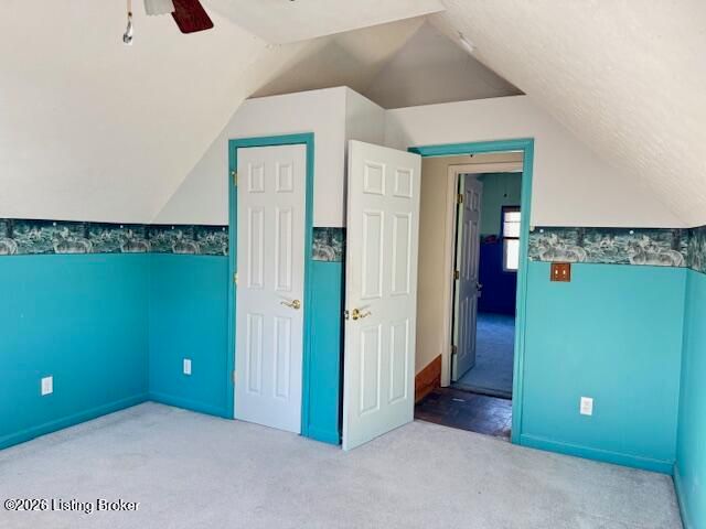 4617 Kiefer Rd, Louisville, KY 40216