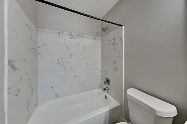5150 Summit Lodge Drive, Katy, TX 77449