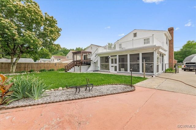 708 Compton Rd, Colonial Heights, VA 23834