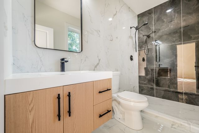 2917 W Arthington Street, Chicago, IL 60612