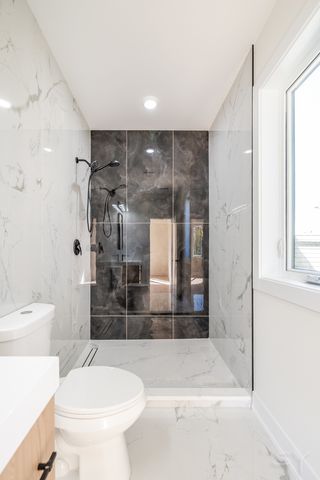 2917 W Arthington Street, Chicago, IL 60612