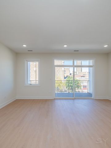 2917 W Arthington Street, Chicago, IL 60612