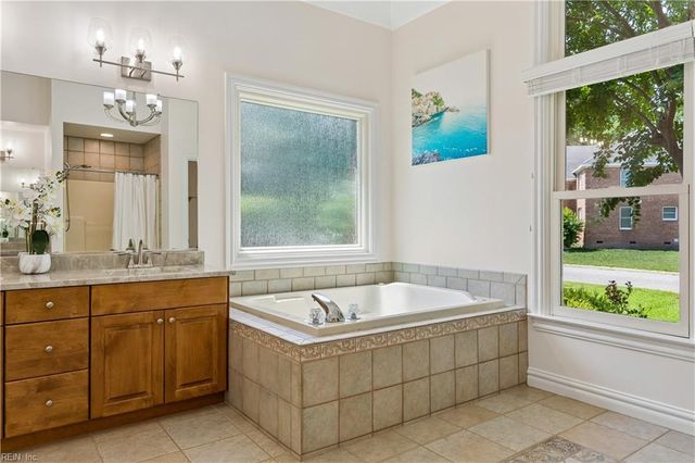 1307 Old Coach RD, Chesapeake, VA 23322