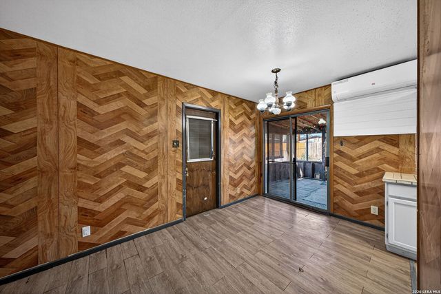 155 Seacomber Pl, San Antonio, TX 78242