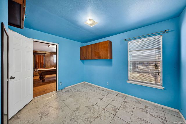 155 Seacomber Pl, San Antonio, TX 78242