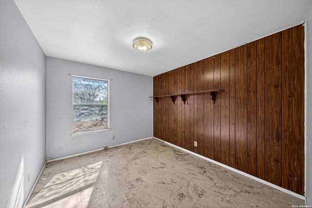 155 Seacomber Pl, San Antonio, TX 78242