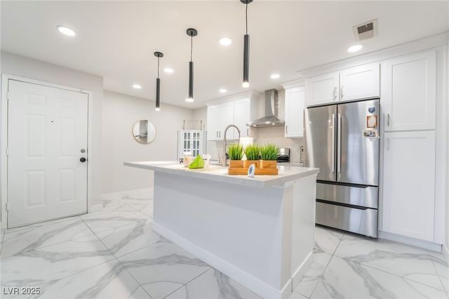 2200 South Fort Apache Road 1038, Las Vegas, NV 89117