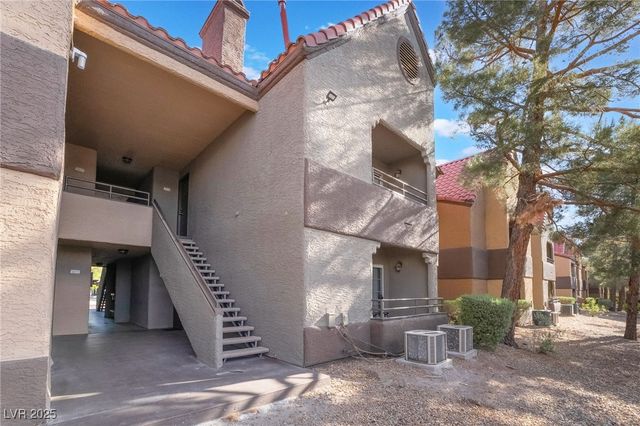 2200 South Fort Apache Road 1038, Las Vegas, NV 89117