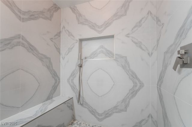 2200 South Fort Apache Road 1038, Las Vegas, NV 89117