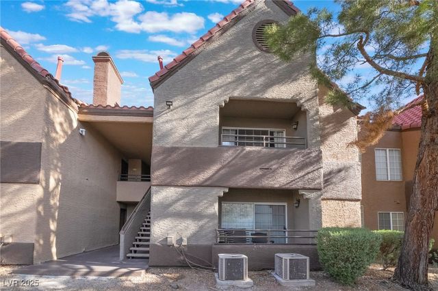 2200 South Fort Apache Road 1038, Las Vegas, NV 89117