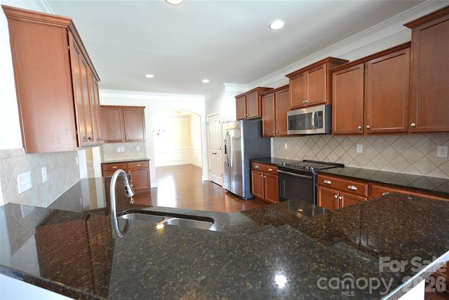 5825 Pepperpike Way 212, Charlotte, NC 28213