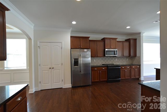 5825 Pepperpike Way 212, Charlotte, NC 28213