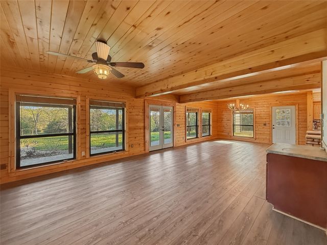 1751 Vz County Road 1925, Edgewood, TX 75117