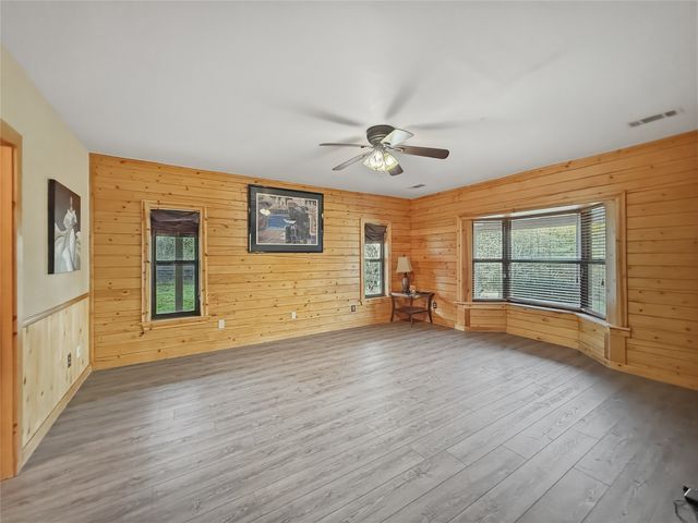 1751 Vz County Road 1925, Edgewood, TX 75117