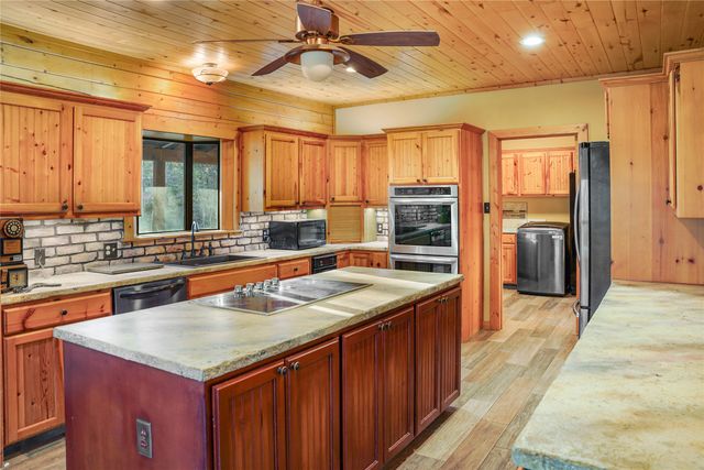 1751 Vz County Road 1925, Edgewood, TX 75117