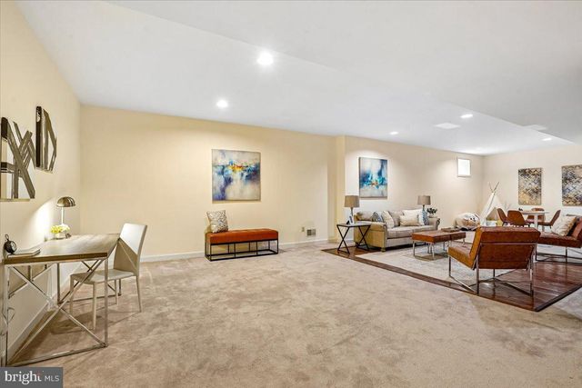 5 MAIDENS BOWER CT, Potomac, MD 20854