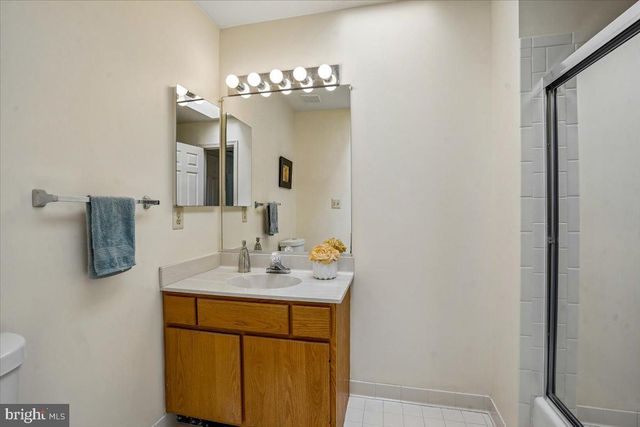 5 MAIDENS BOWER CT, Potomac, MD 20854