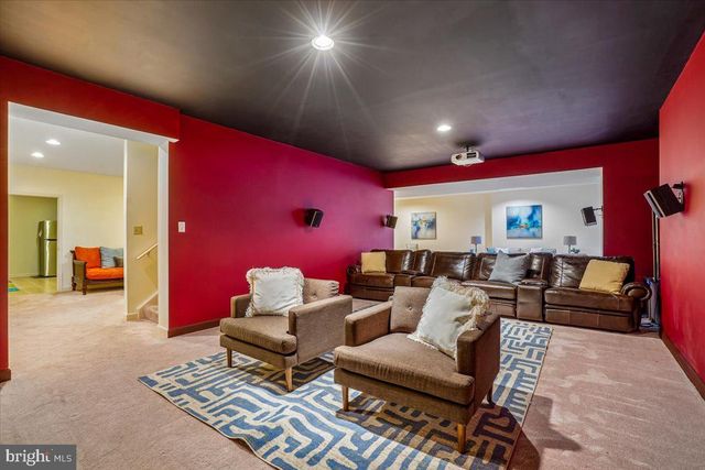 5 MAIDENS BOWER CT, Potomac, MD 20854