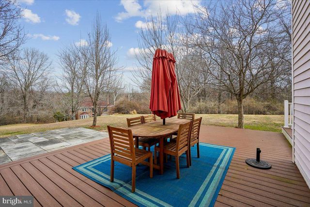 5 MAIDENS BOWER CT, Potomac, MD 20854