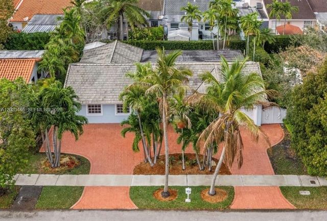 9741 SW 3rd St, Miami, FL 33174
