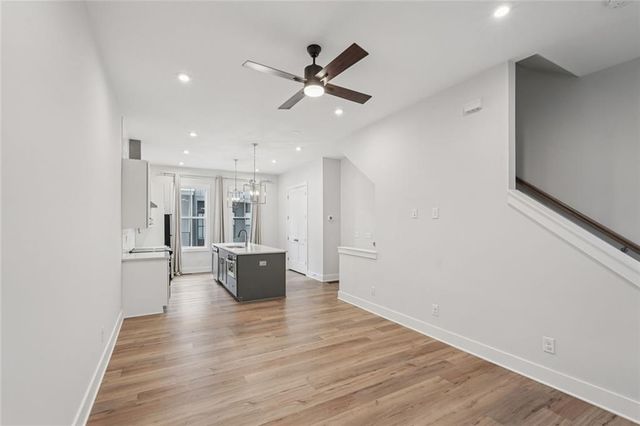 193 Chestnut Circle 38, Atlanta, GA 30342