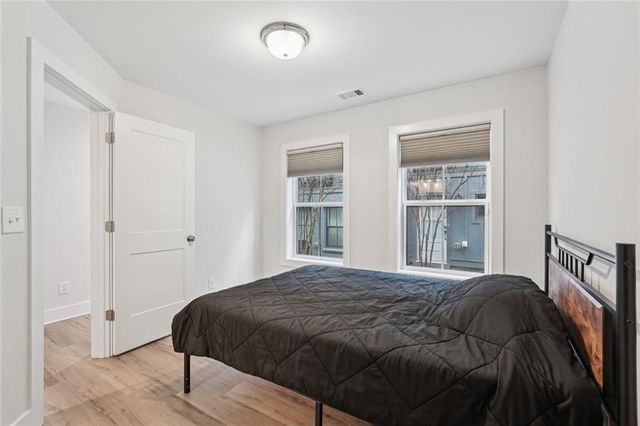 193 Chestnut Circle 38, Atlanta, GA 30342