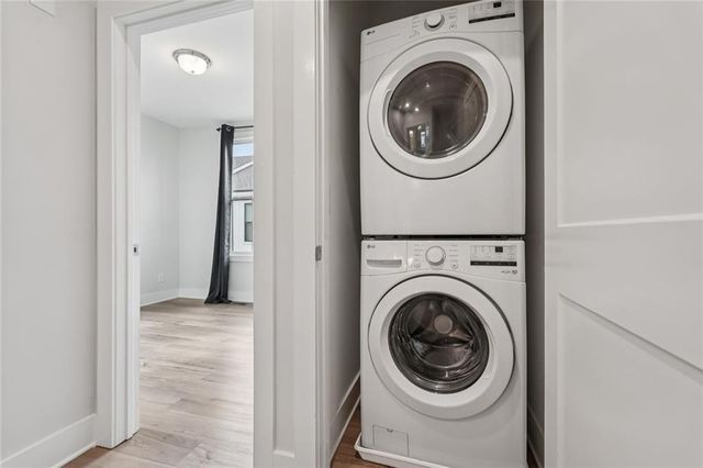 193 Chestnut Circle 38, Atlanta, GA 30342