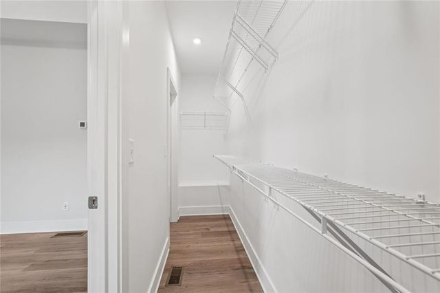 193 Chestnut Circle 38, Atlanta, GA 30342