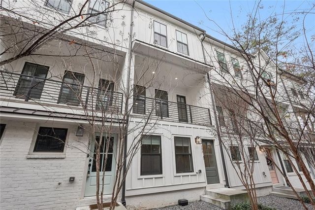 193 Chestnut Circle 38, Atlanta, GA 30342