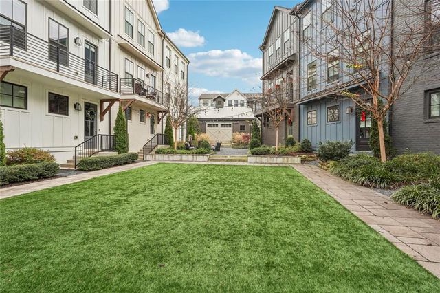 193 Chestnut Circle 38, Atlanta, GA 30342