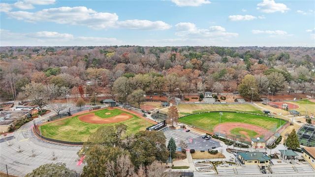 193 Chestnut Circle 38, Atlanta, GA 30342
