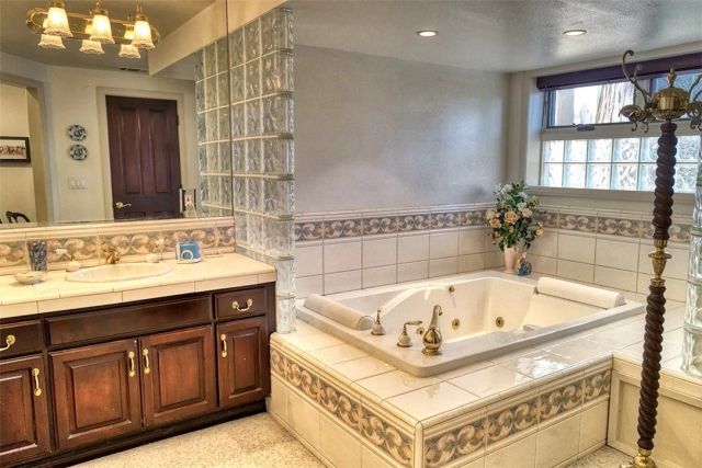 701 Zurich, Lake Arrowhead, CA 92352