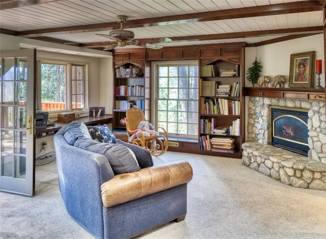 701 Zurich, Lake Arrowhead, CA 92352