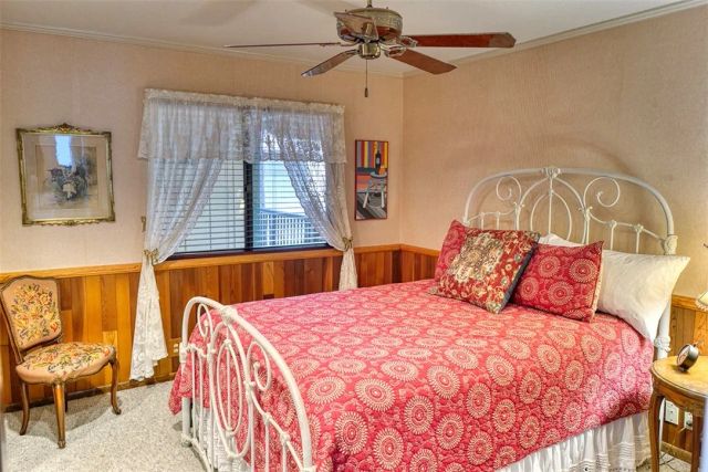 701 Zurich, Lake Arrowhead, CA 92352