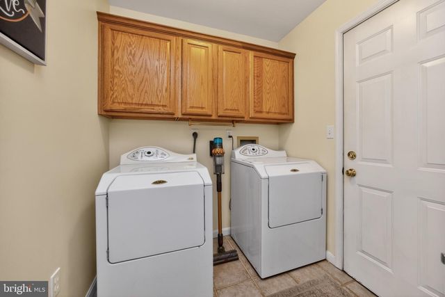 315 GLEN RUN DR, Atglen, PA 19310