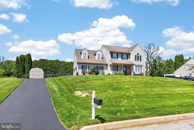 315 GLEN RUN DR, Atglen, PA 19310