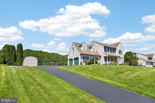 315 GLEN RUN DR, Atglen, PA 19310