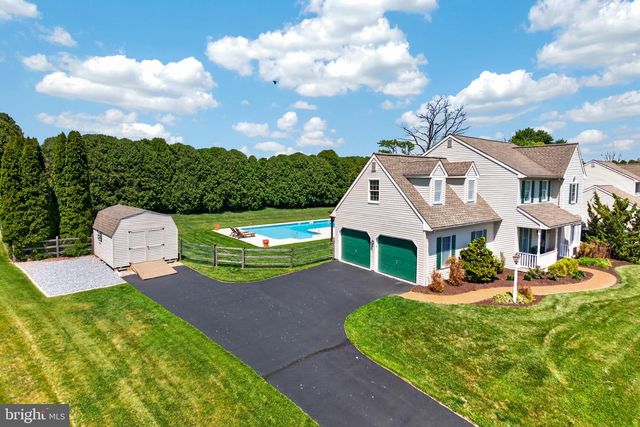 315 GLEN RUN DR, Atglen, PA 19310
